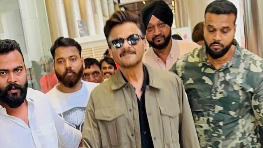 कहानी की जड़ में है संघर्ष