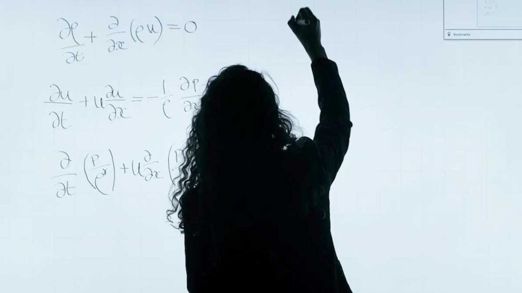 सरकारी स्कूलों में मिलेगी नौकरी