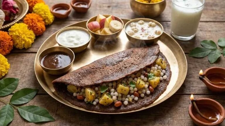 कुट्टू-साबूदाना स्टफ्ड चीला