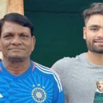 रिंकू सिंह अपने पिता के साथ पुरानी तस्वीर