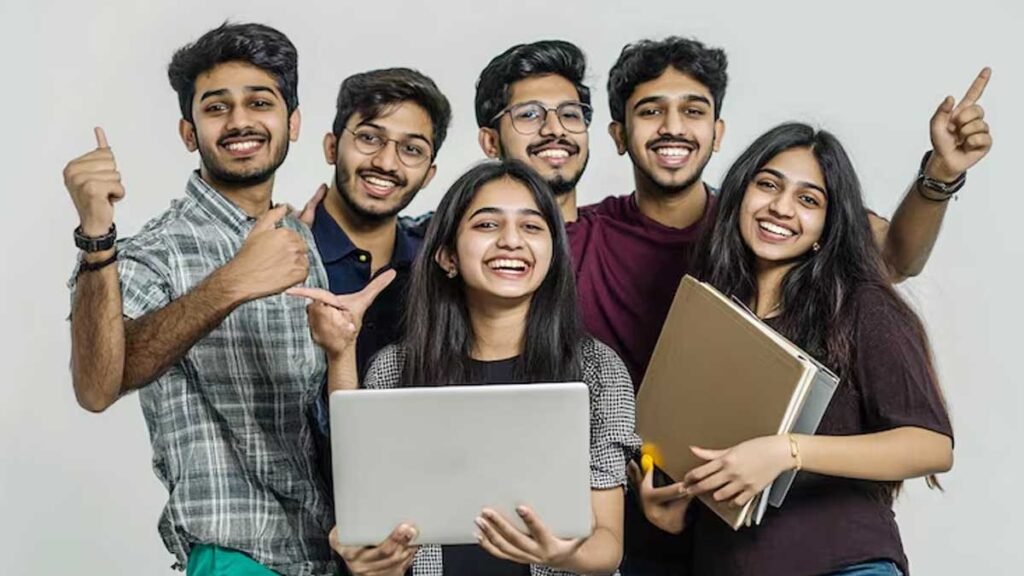 फ्रेशर्स और अनुभवी दोनों को मिलेगा मौका