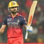 विराट कोहली आईपीएल 2026 में बल्लेबाजी करते हुए