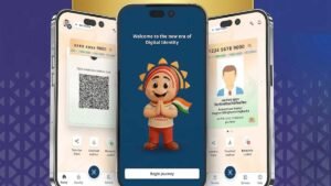 आधार कार्ड अपडेट प्रक्रिया करते हुए व्यक्ति