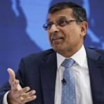 रघुराम राजन आर्टिफिशियल इंटेलिजेंस और नौकरियों पर बयान देते हुए