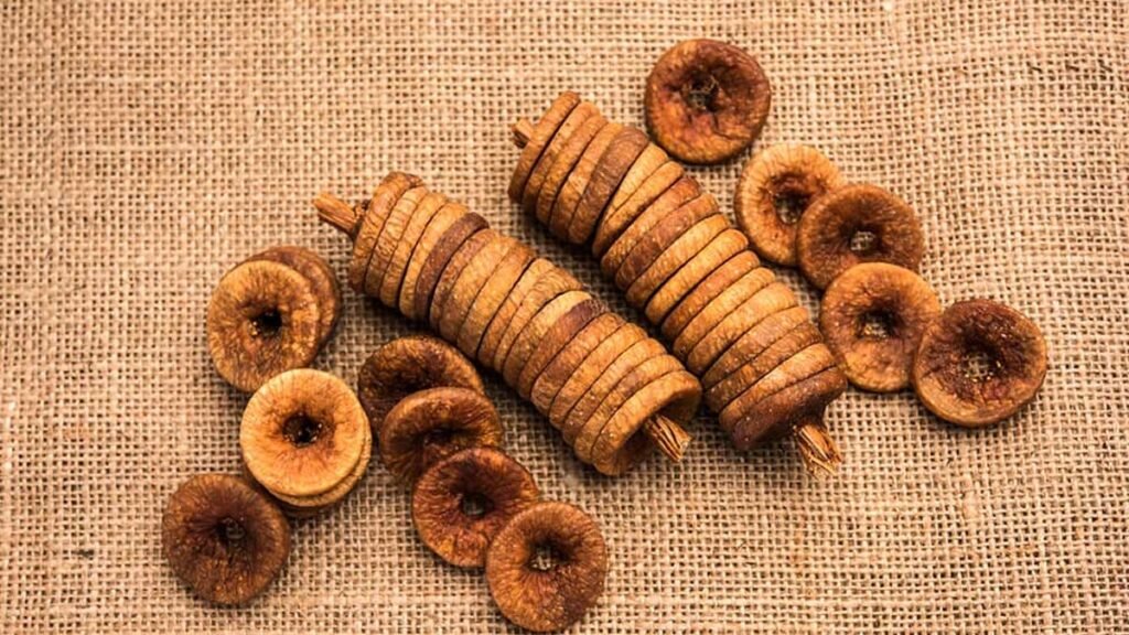 भीगे हुए अंजीर और उनके स्वास्थ्य लाभ