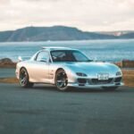 सैटेलाइट कॉलिंग तकनीक वाली आधुनिक कार