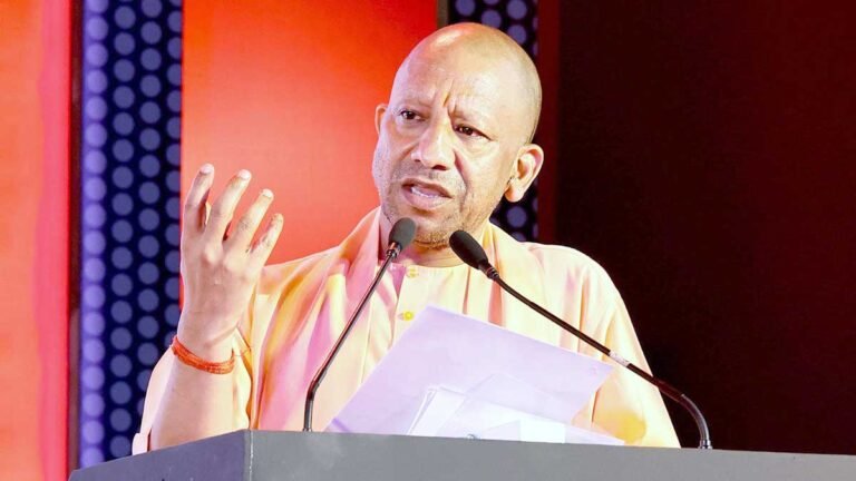 गोरखपुर में सॉफ्टवेयर टेक्नोलॉजी पार्क का आधुनिक भवन