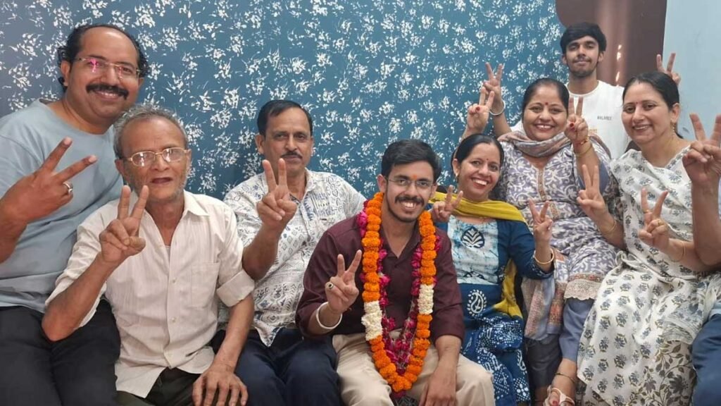 देव डुडेजा ने यूपीएससी परीक्षा में लगातार प्रयास जारी रखा