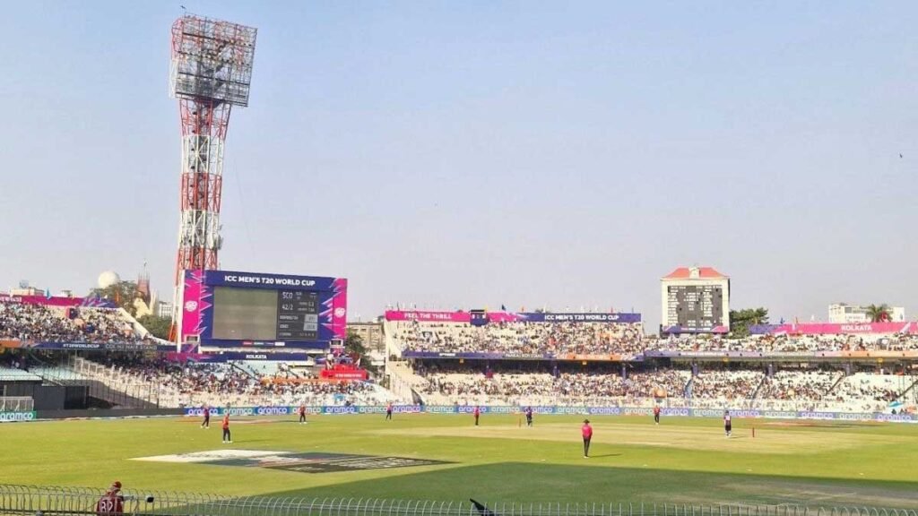 ईडन गार्डन्स की पिच और मौसम का मिजाज