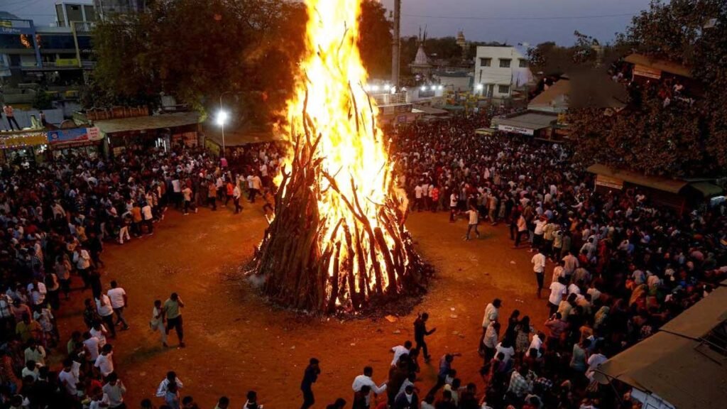 यूपी होलिका दहन 2026