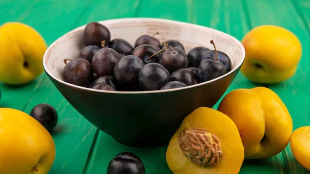 जामुन और बेरीज़: कम शुगर और ज्यादा एंटीऑक्सीडेंट