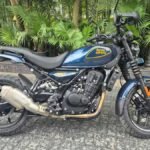 Royal Enfield Guerrilla 450 Apex स्पोर्टी बाइक