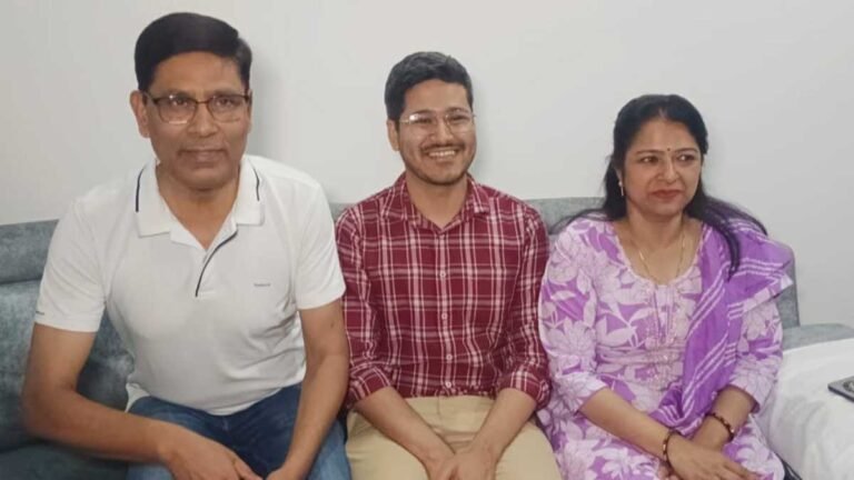 UPSC रैंक 84 हासिल करने वाले सृजित गंगवार