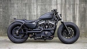 Harley Davidson Sportster 883 क्रूजर बाइक।