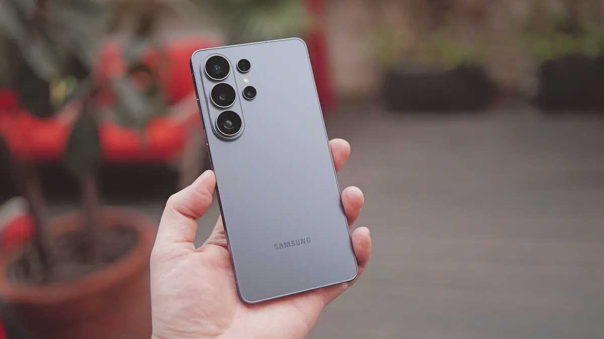 Amazon Sale में सस्ते हुए Samsung Galaxy स्मार्टफोन