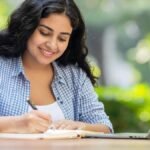 12वीं के बाद AI और स्किल आधारित कोर्स चुनते छात्र