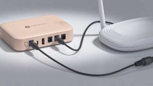 Portronics Kinetics 8K Mini UPS और Wi-Fi राउटर